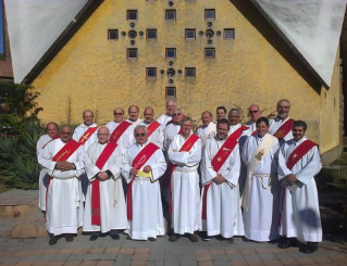 Il Papa chiede di pregare per i diaconi, “non sacerdoti in seconda” Il Papa chiede di pregare per i diaconi, “non sacerdoti in seconda”